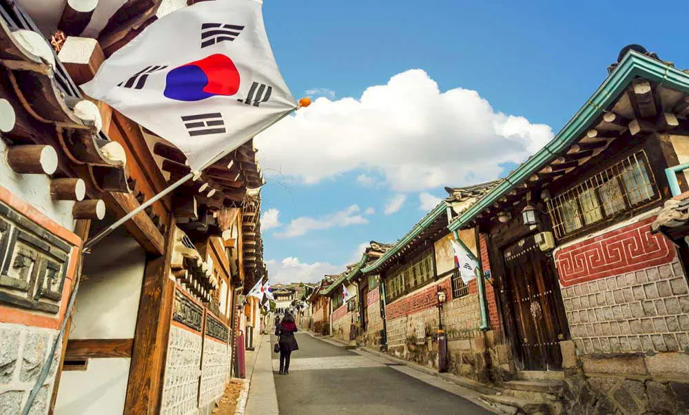 Work permits and visas in South Korea: an employer’s guide